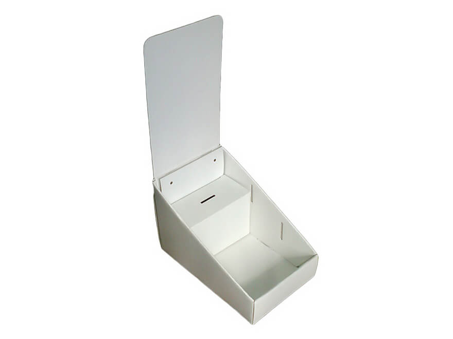 Présentoir de comptoir en carton blanc avec une boîte de tirage à l’arrière-fond de la boîte.